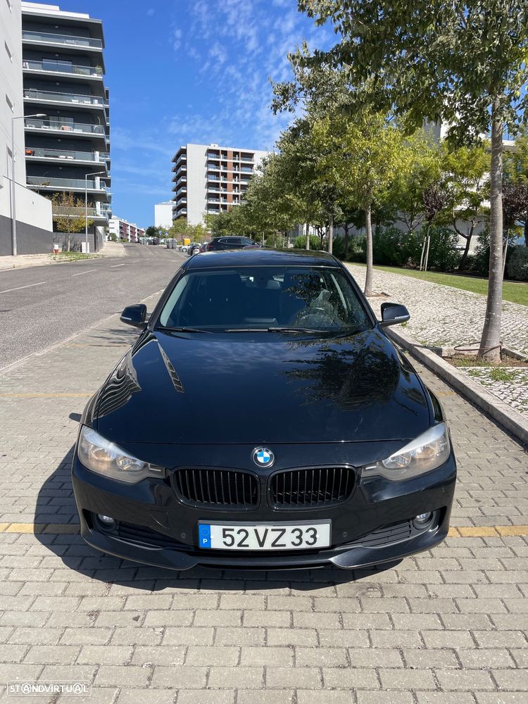BMW 318 — photo 4