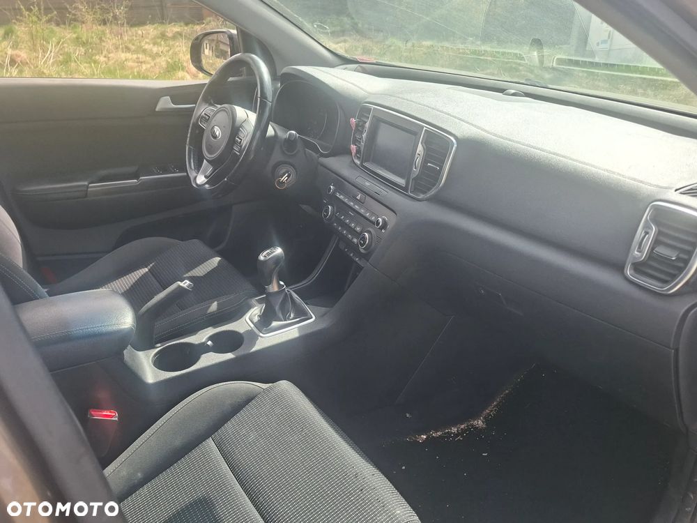 Kia Sportage 1.7 CRDI 2WD Dream-Team Edition - 4