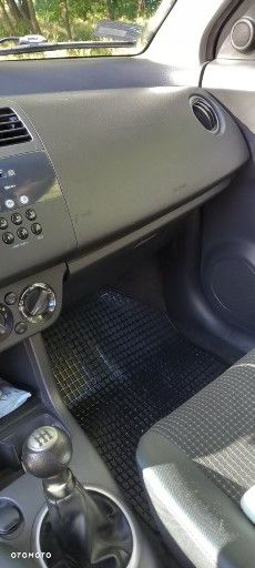 Suzuki Swift - 6