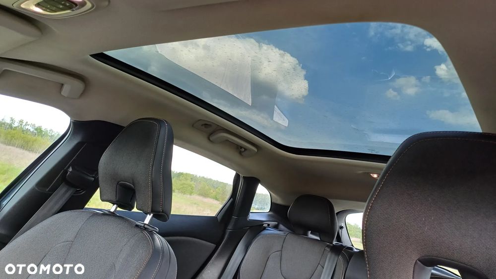 Volvo V40 D2 Momentum - 19