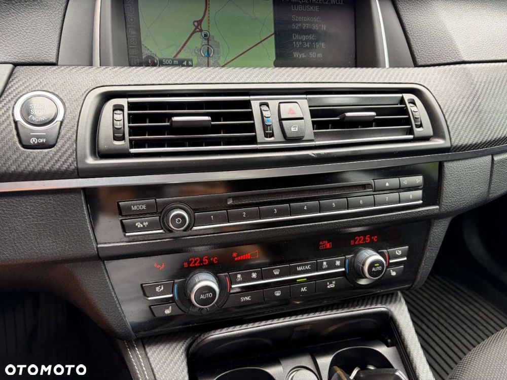 BMW Seria 5 530d xDrive Sport-Aut - 15