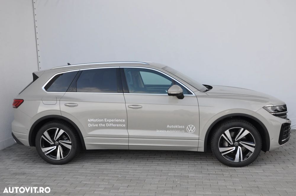 Volkswagen Touareg V6 TDI 4MOTION Elegance - 6