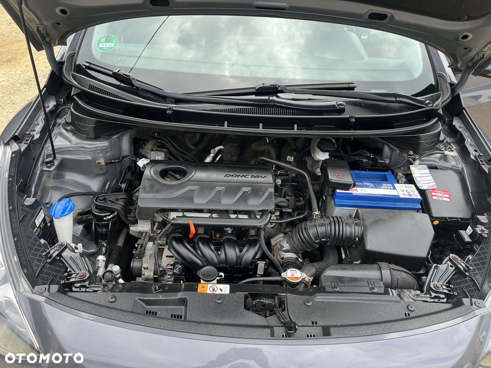 Hyundai i30 blue 1.4 Classic Navigation - 27
