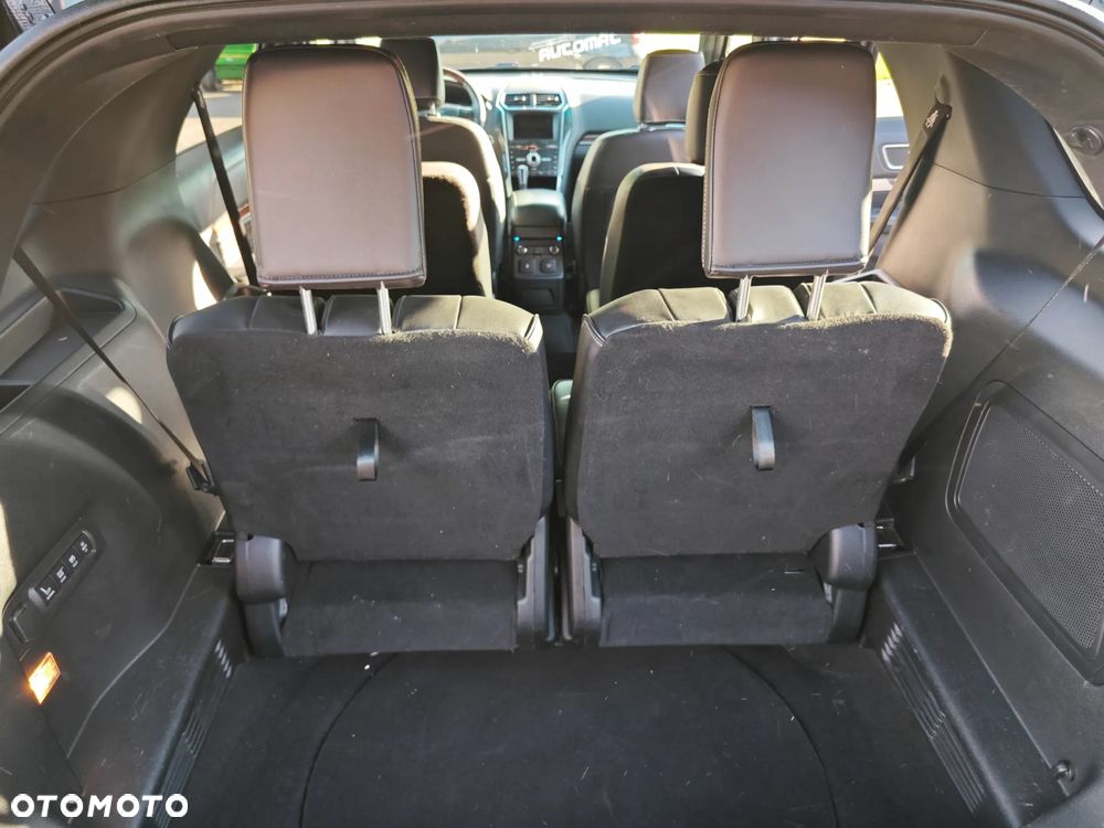 Ford Explorer - 20