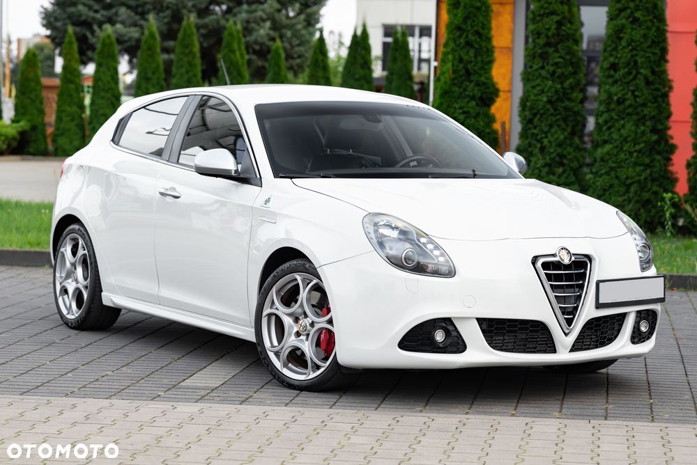 Alfa Romeo Giulietta 1750 TBi Quadrifoglio Verde - 3
