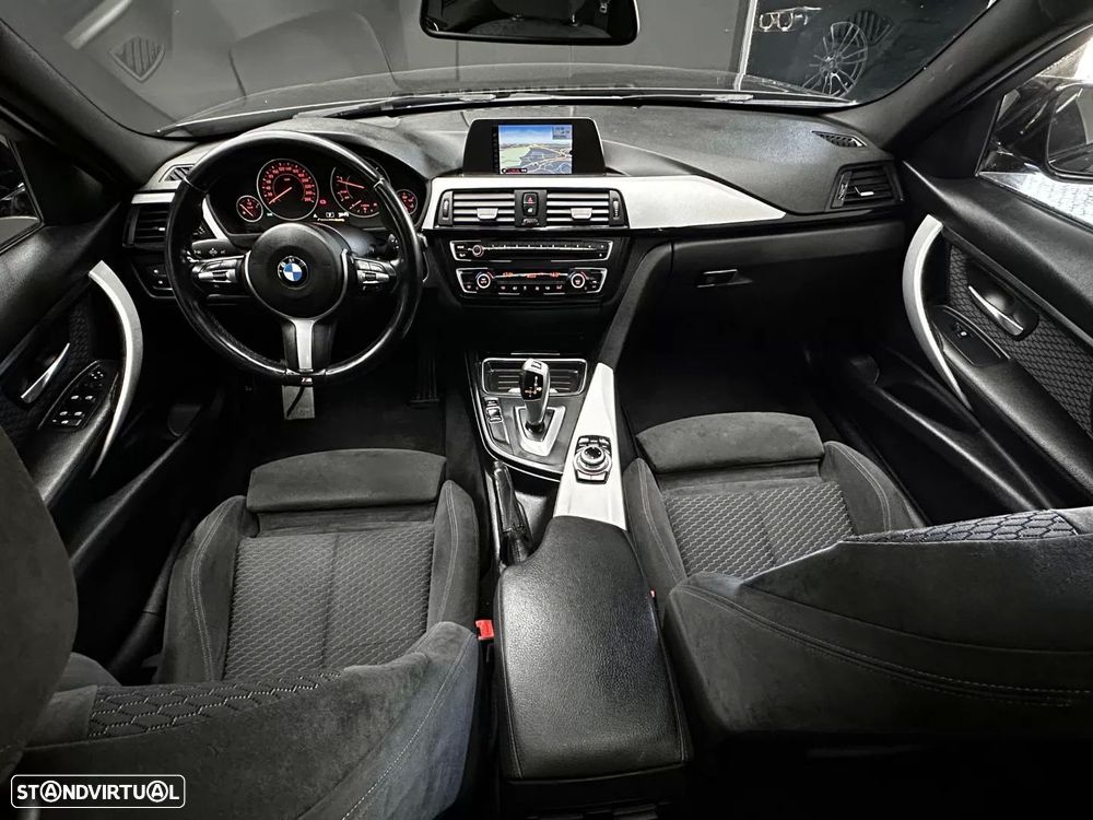 BMW 320 d Auto Pack M - 26