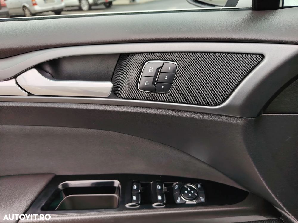 Ford Mondeo 2.0 TDCI Titanium - 11