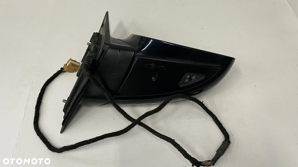 AUDI A8 D3 LIFT LUSTERKO PRAWE 13 PIN LZ5D ANGLIK - 3