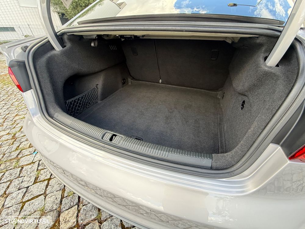 Audi A3 Limousine 1.6 TDI S-line S tronic - 21