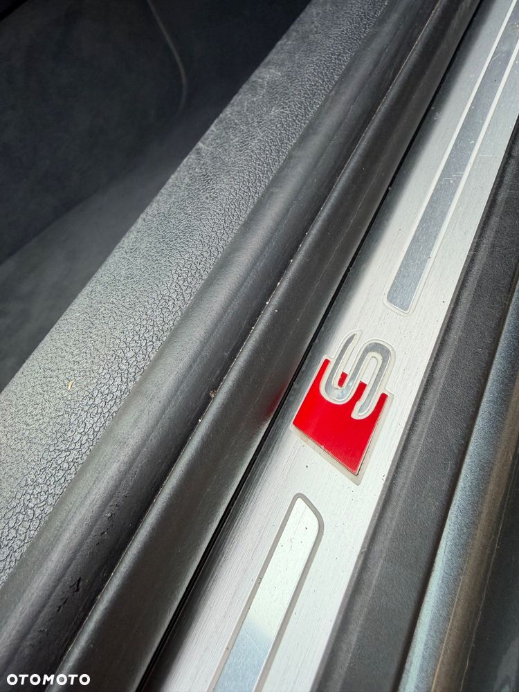 Audi A4 Limousine 40 TFSI Sport S tronic - 26