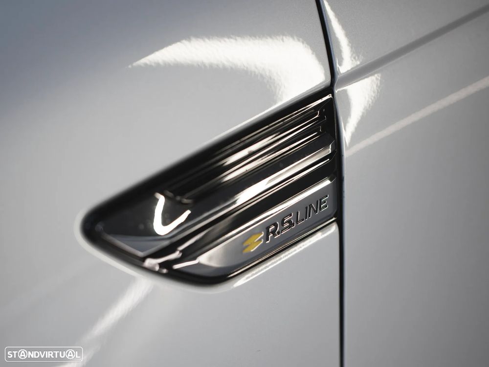 Renault Arkana 1.6 E-Tech R.S.Line - 11