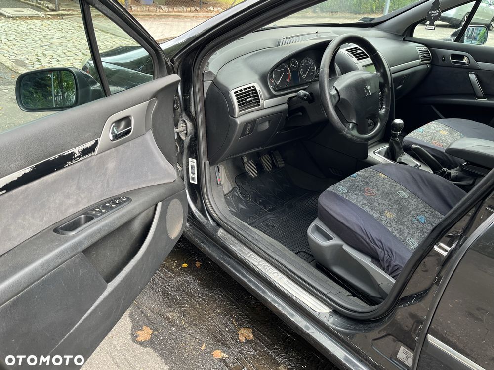 Peugeot 407 - 5
