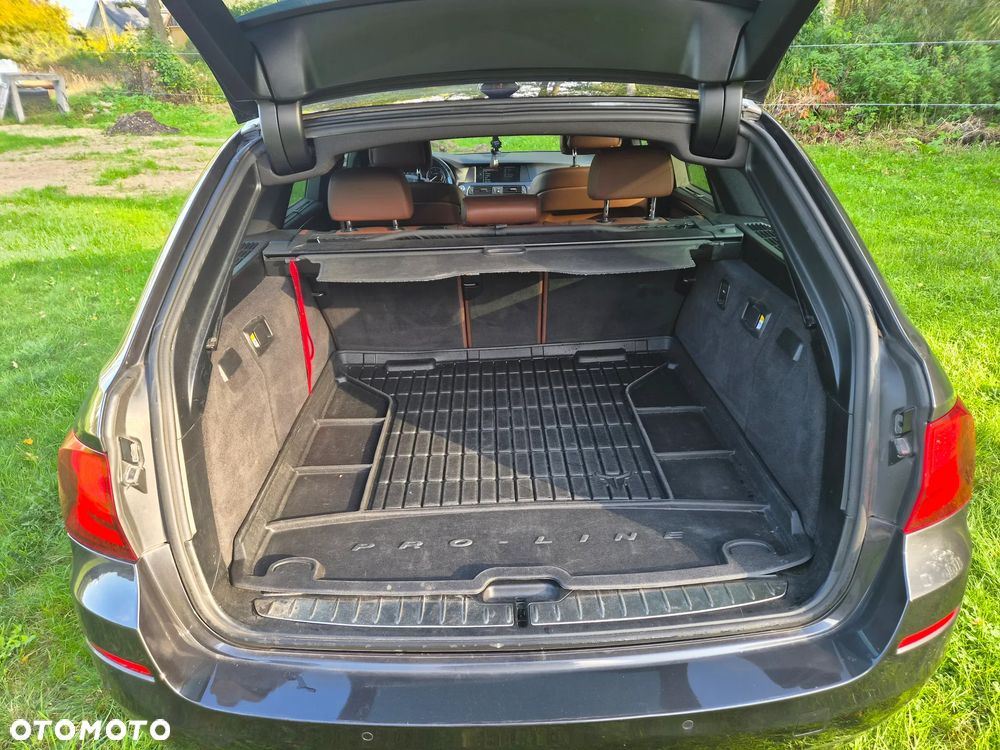 BMW Seria 5 520d - 8