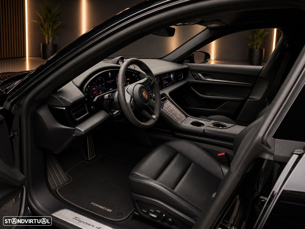 Porsche Taycan 4S - 7