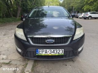 Ford Mondeo 2.0 Ghia - 13