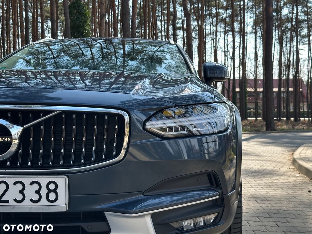 Volvo V90 D5 SCR AWD Momentum - 2