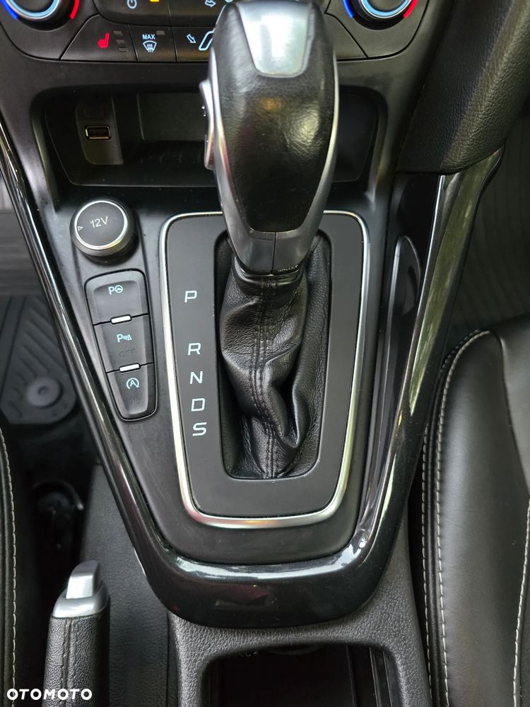 Ford Focus 1.0 EcoBoost Titanium ASS PowerShift - 3