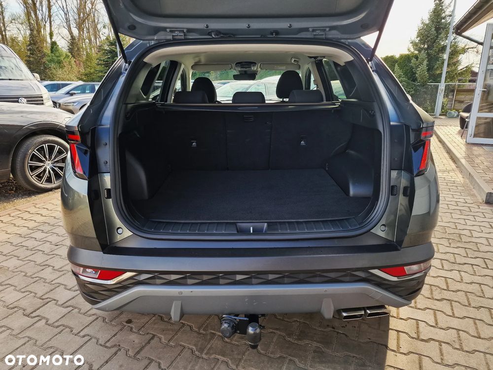 Hyundai Tucson 1.6 T-GDi HEV Modern 2WD - 17