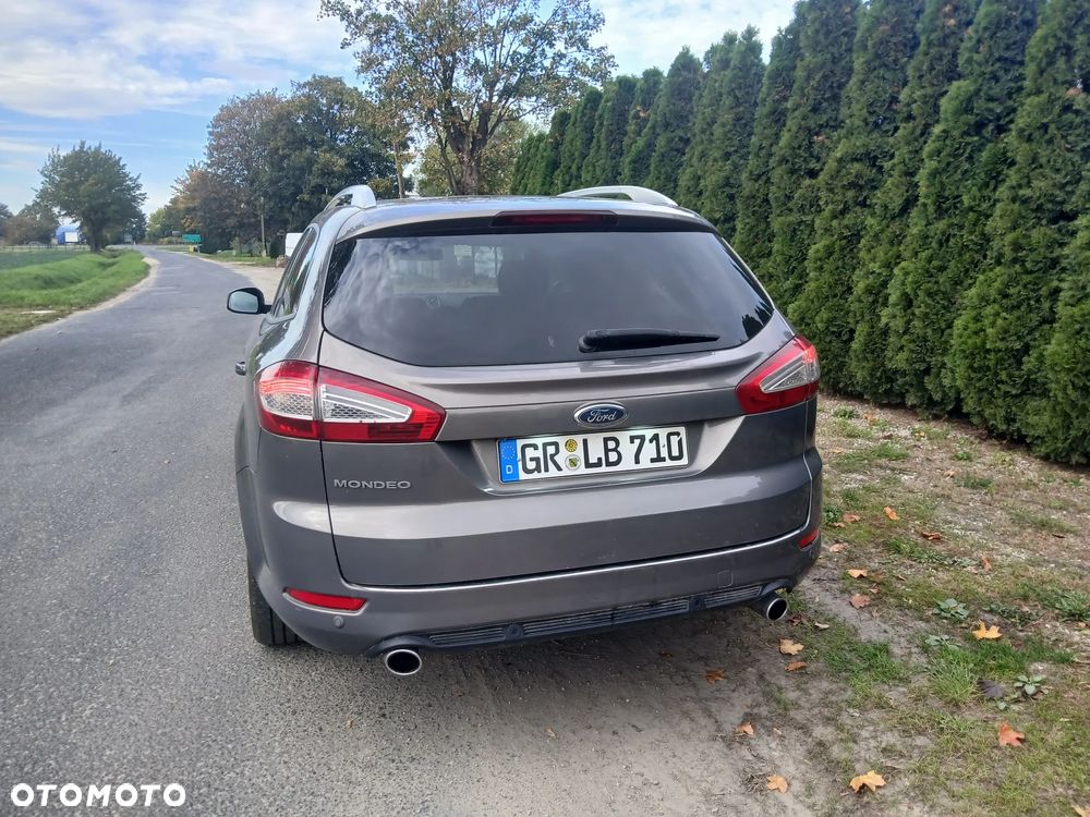 Ford Mondeo - 8