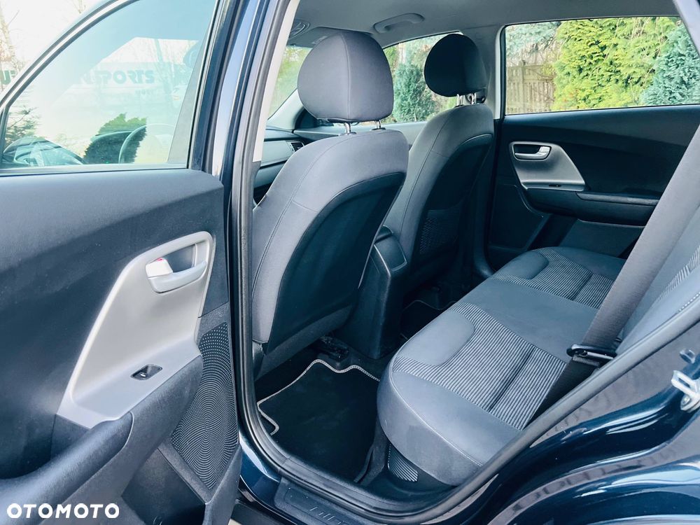 Kia Niro 1.6 GDI Hybrid L - 17