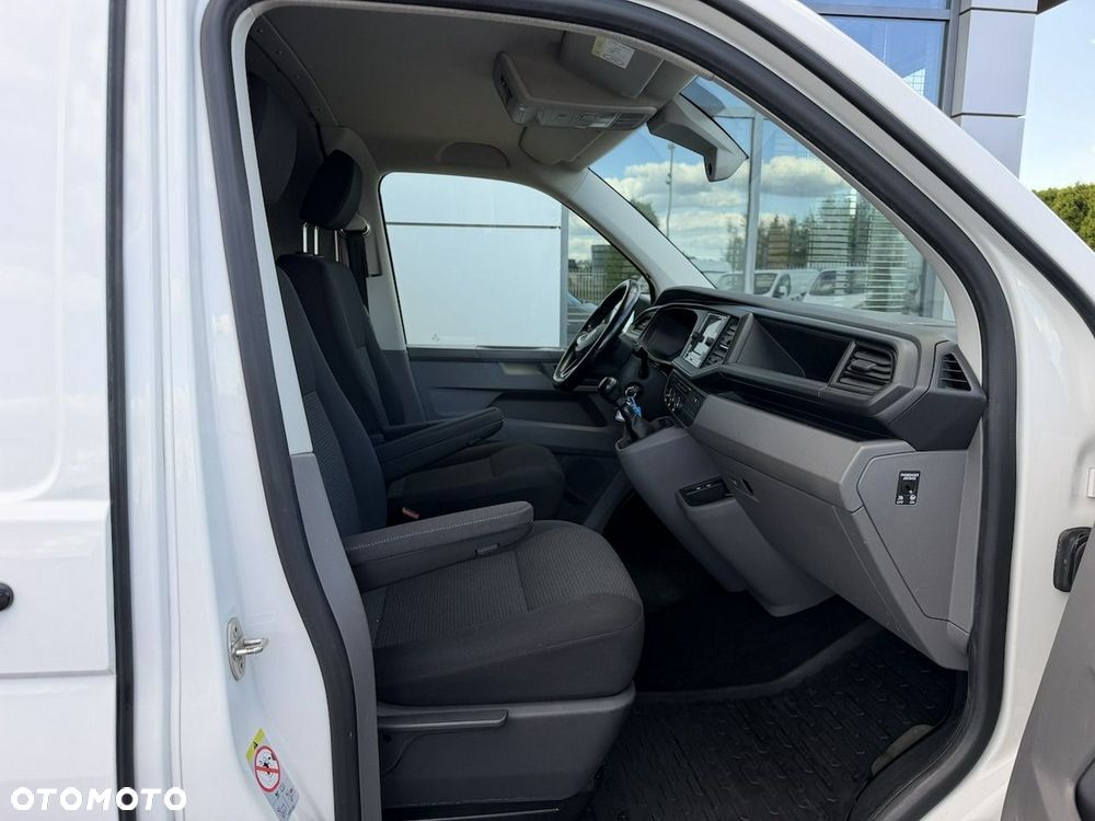 Volkswagen Transporter - 16