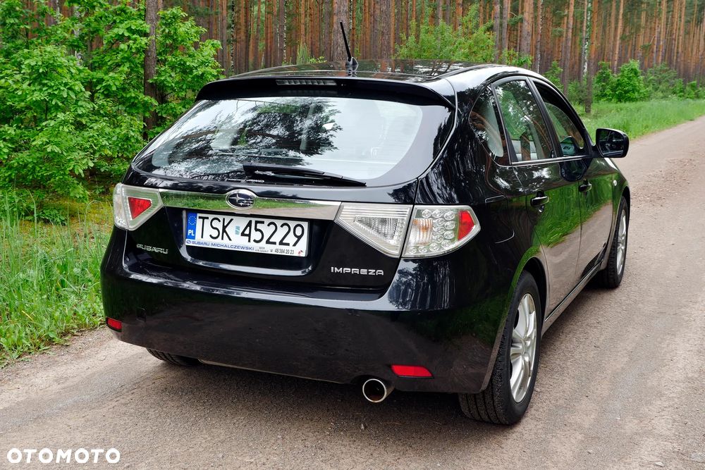 Subaru Impreza 2.0 RA - 2
