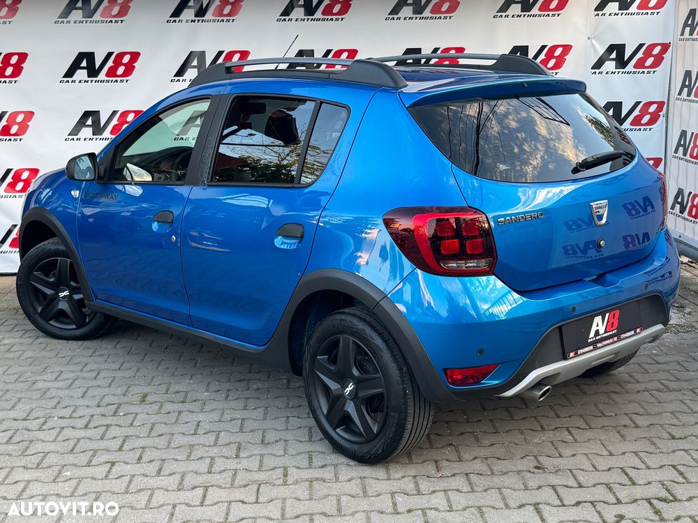 Dacia Sandero Stepway ECO-G 100 MT6 Essential - 3