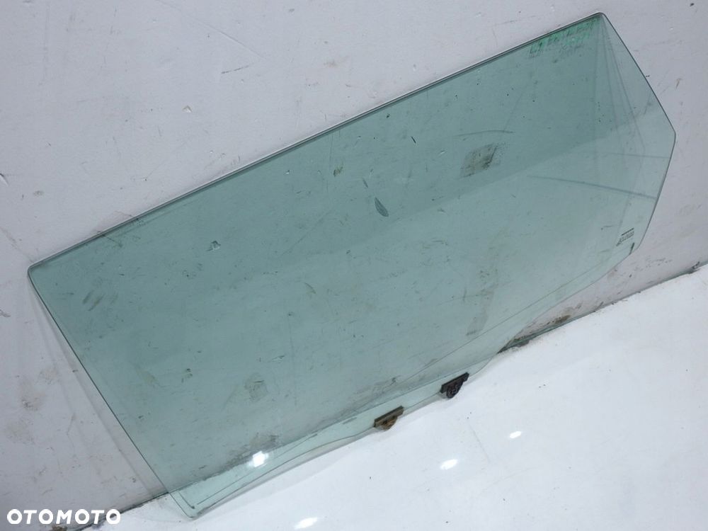 SZYBA DRZWI LEWY TYŁ NISSAN PRIMERA P12 KOMBI - 2