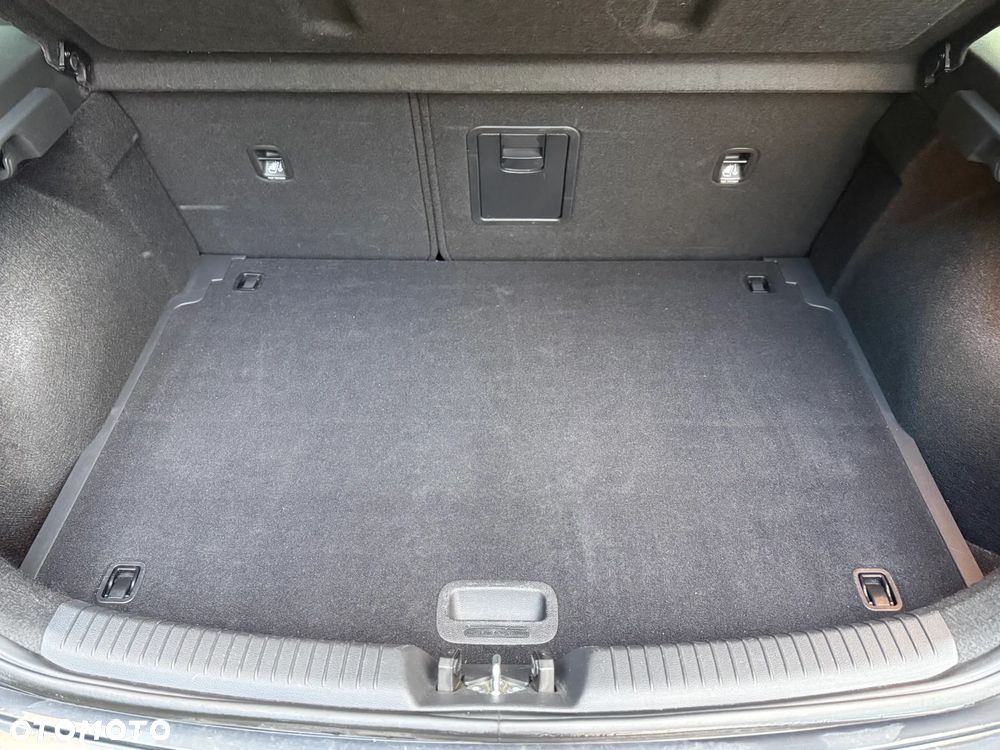 Hyundai i30 1.0 T-GDI Smart DCT - 11