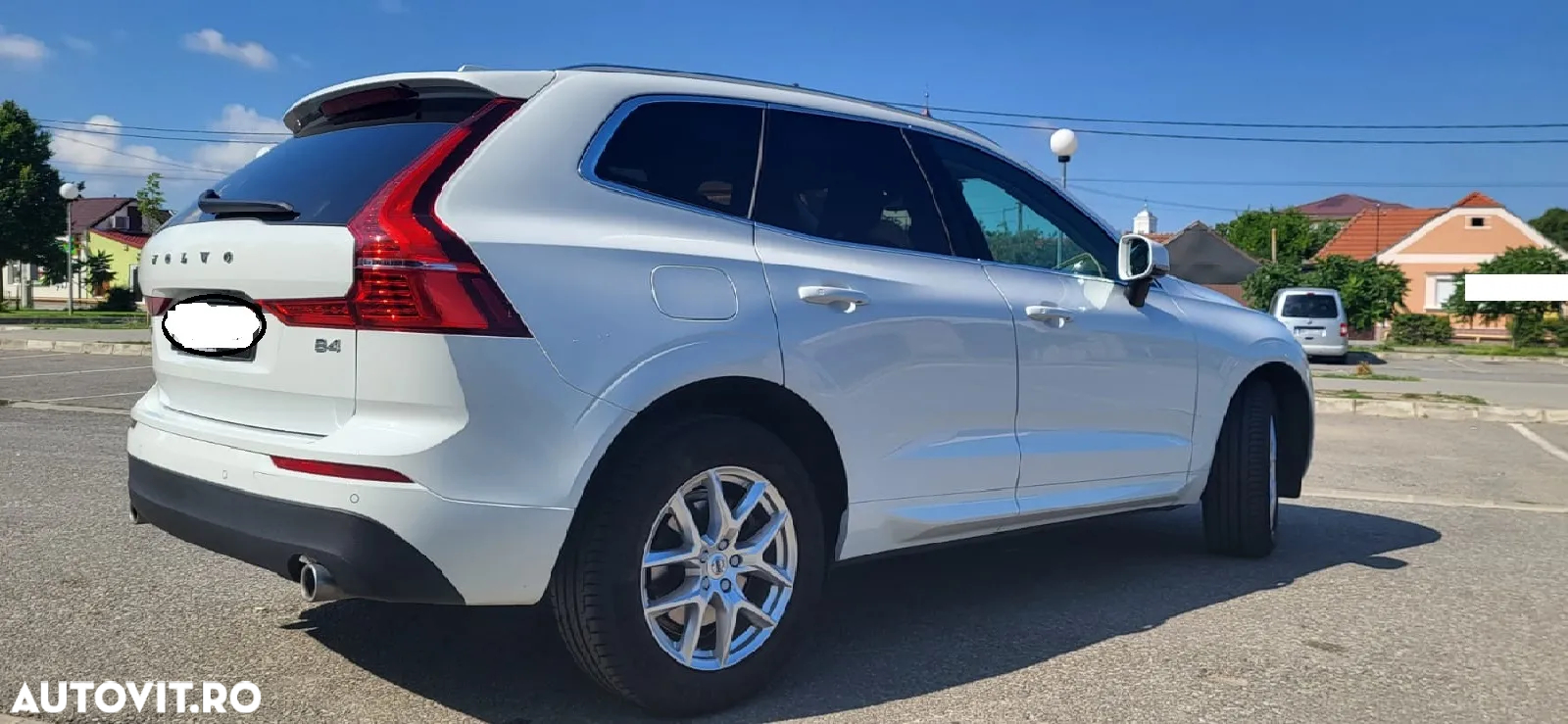 Volvo XC 60 B4 D Geartronic Momentum - 4