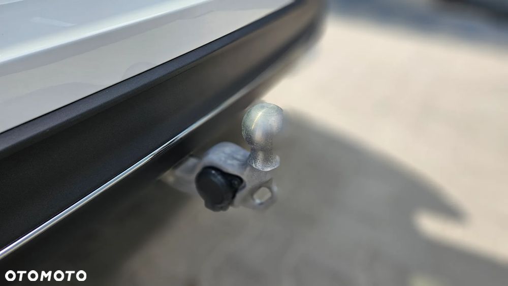 Volkswagen Passat 2.0 TDI SCR Business DSG - 4