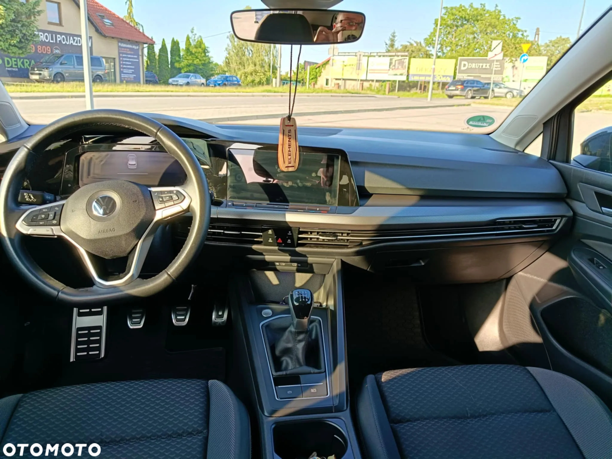 Volkswagen Golf 2.0 TDI SCR Active - 8