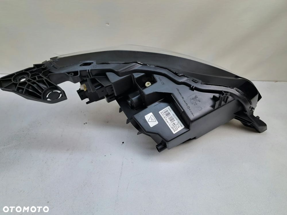 PEUGEOT 208 II 2008 II LAMPA LAMPY REFLEKTOR REFLEKTORY FULL LED KOMPLET - 12