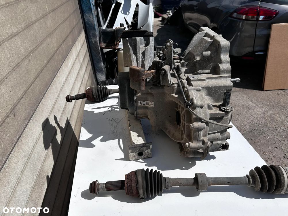 Mazda 2 II DE FC270 1.2 1.3 16V SKRZYNIA BIEGÓW manualna manual PÓŁOŚ SPRZEGŁO DOCISK - 3