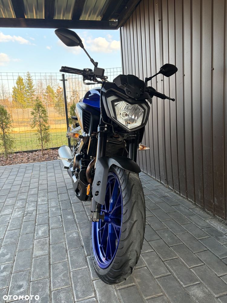 Yamaha MT - 16