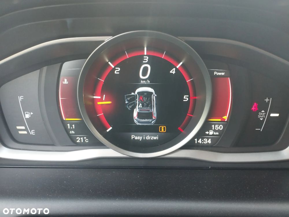 Volvo XC 60 D4 Momentum - 13