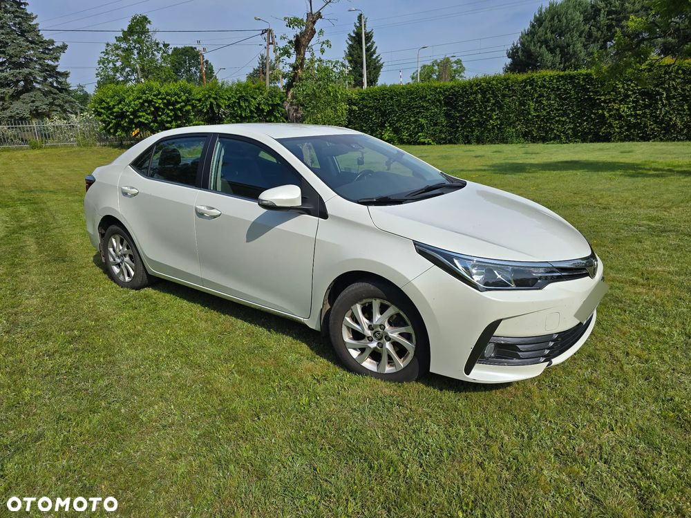 Toyota Corolla 1.6 Comfort - 2