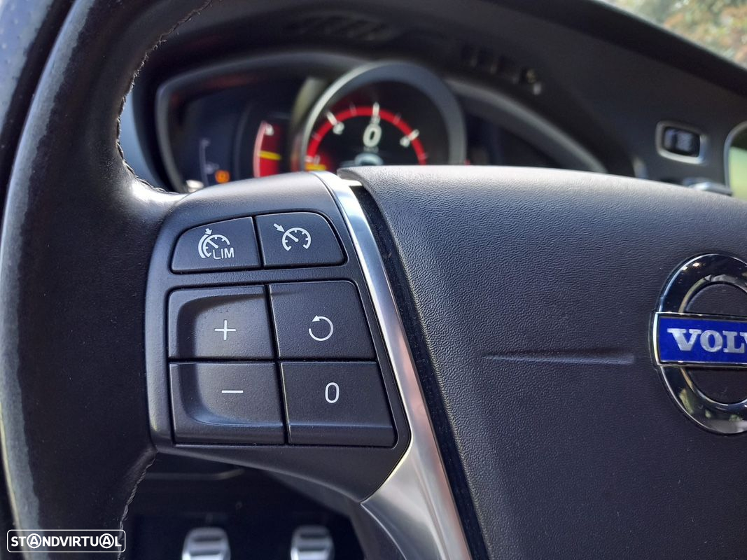 Volvo V40 1.6 D2 R-Design Momentum - 27