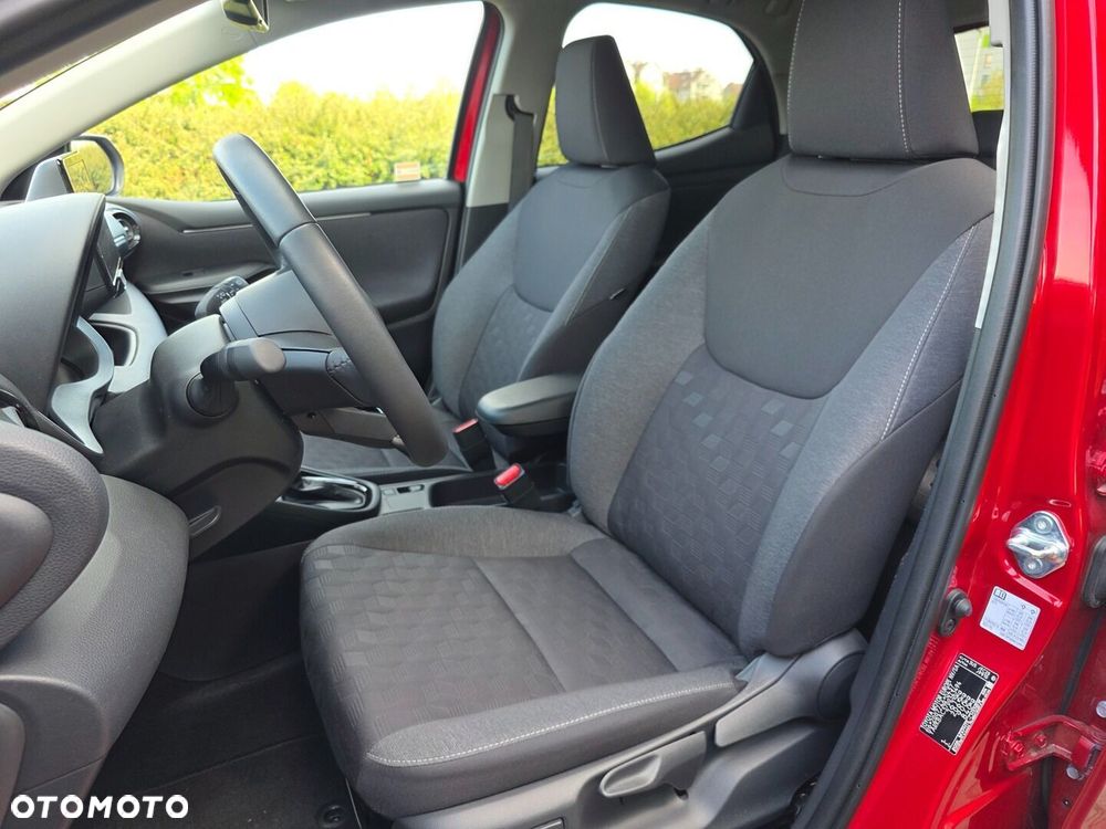 Toyota Yaris Hybrid 1.5 Style - 18