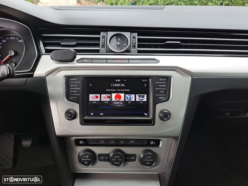 VW Passat 1.6 TDI (BlueMotion ) Comfortline - 24