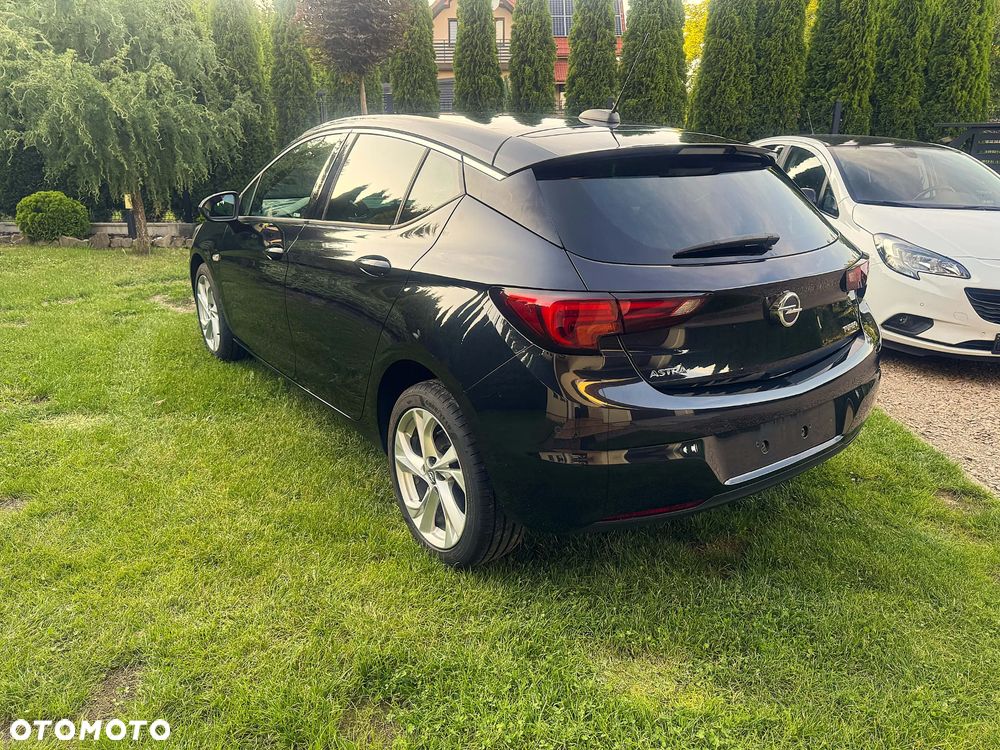 Opel Astra - 4