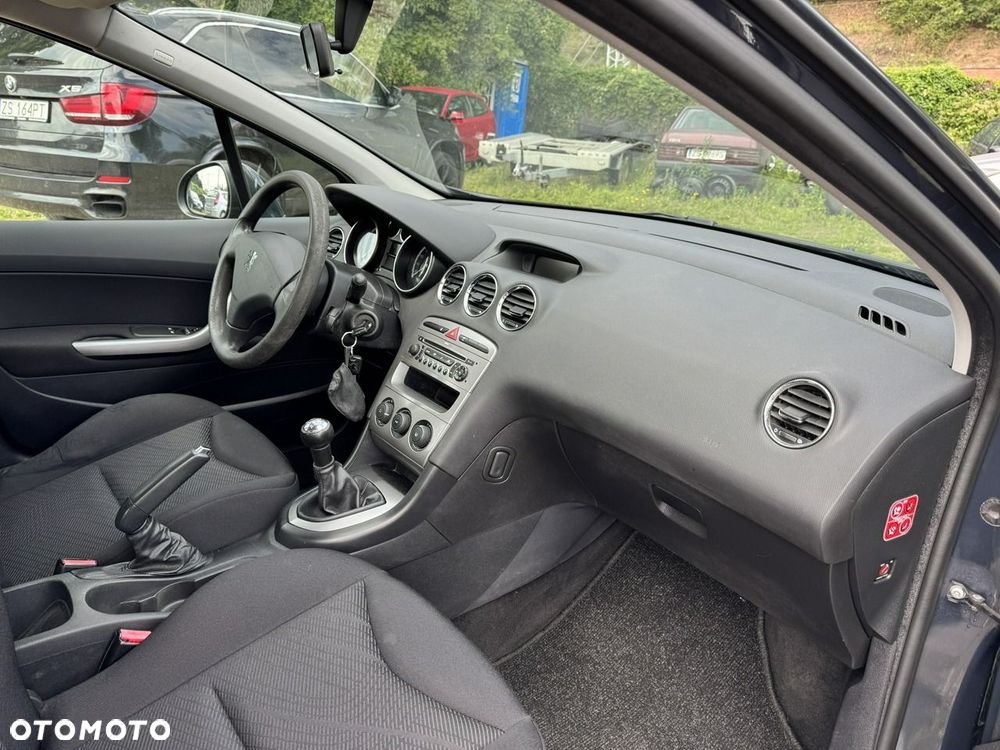 Peugeot 308 95 VTi Tendance - 16