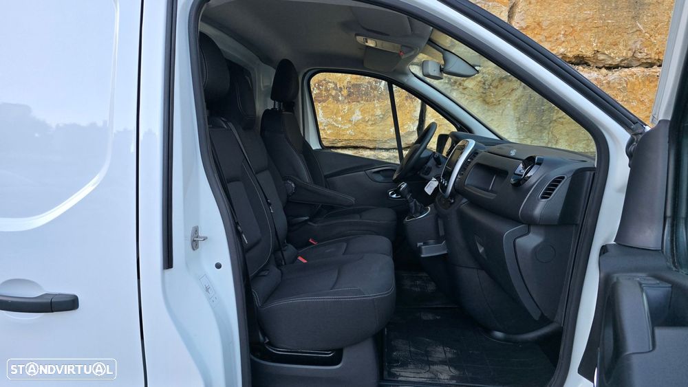 Renault Trafic 2.0 Blue dCi L1H1 - 32
