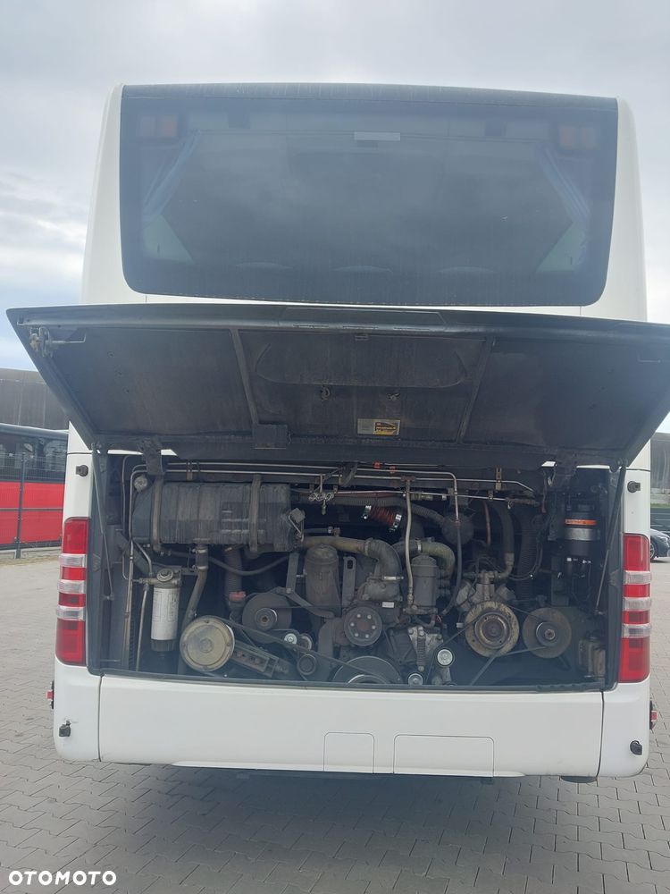 Mercedes-Benz Tourismo RHD 17 - 10