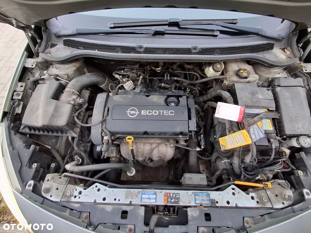 Opel Astra 1.6 - 15