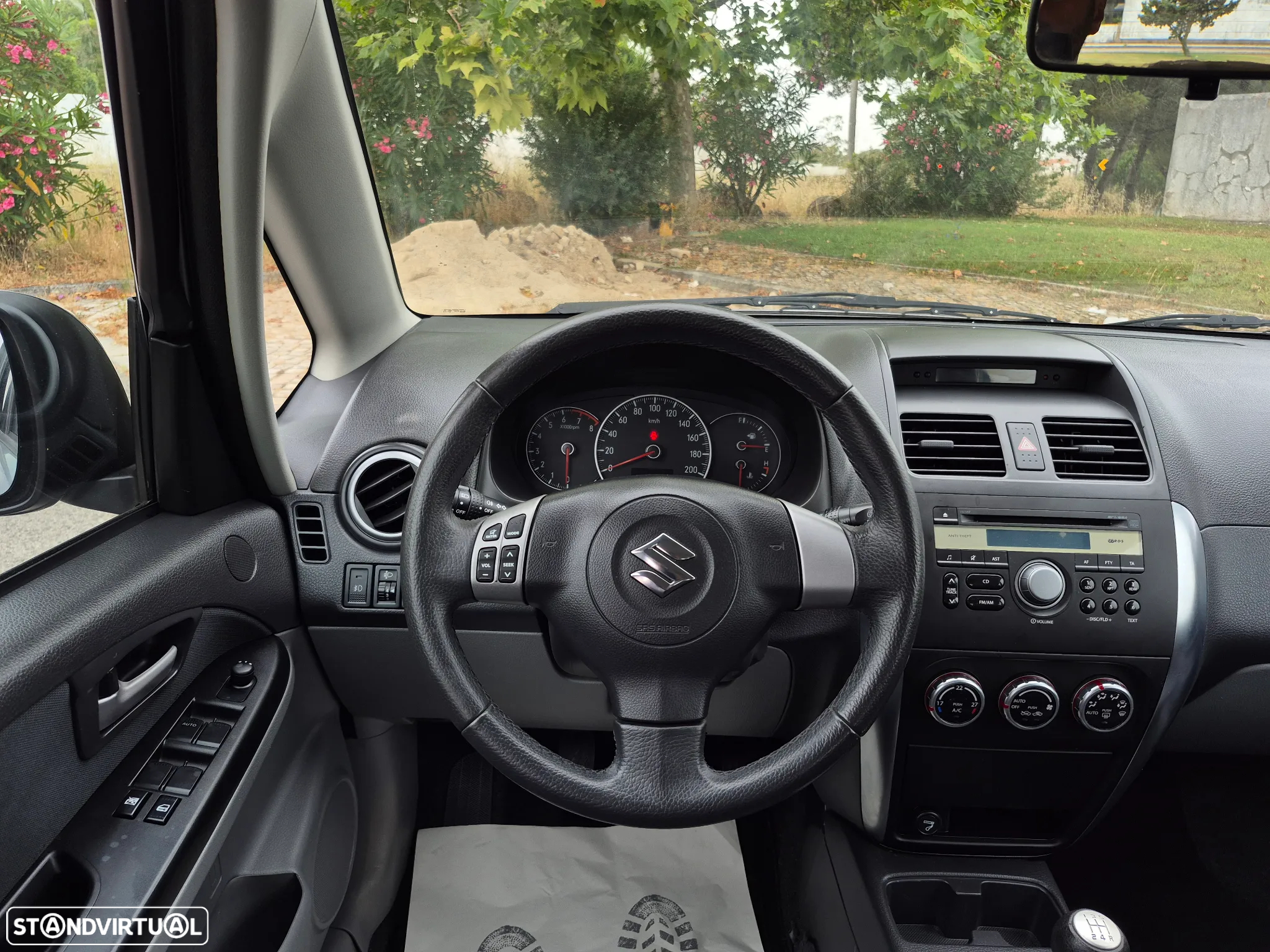 Suzuki SX4 1.5 GLX Outdoor Line - 12