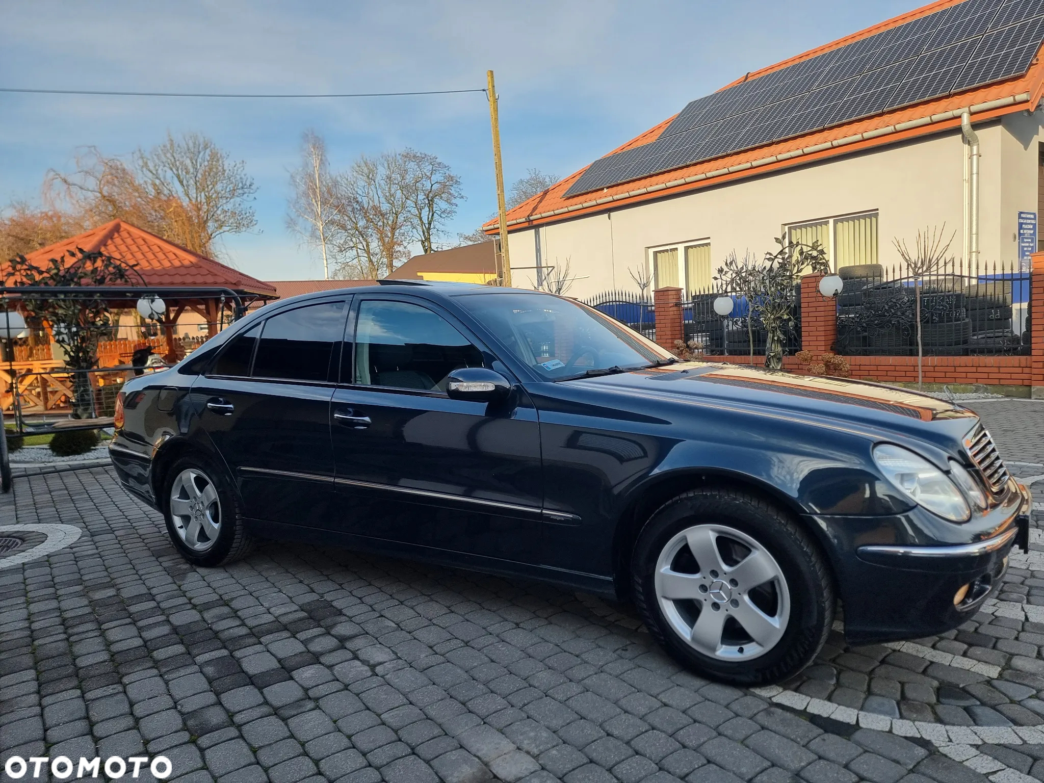 Mercedes-Benz Klasa E 240 4-Matic Avantgarde - 34
