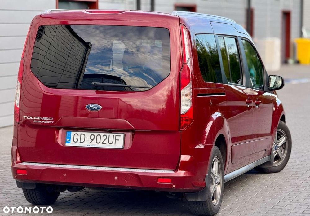Ford Tourneo Connect Grand - 5