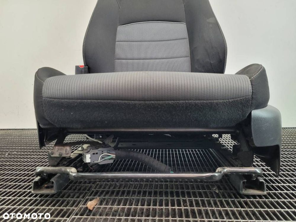 FOTEL LEWY KIEROWCY MAZDA CX-3 DK EUROPA GRZANY - 4