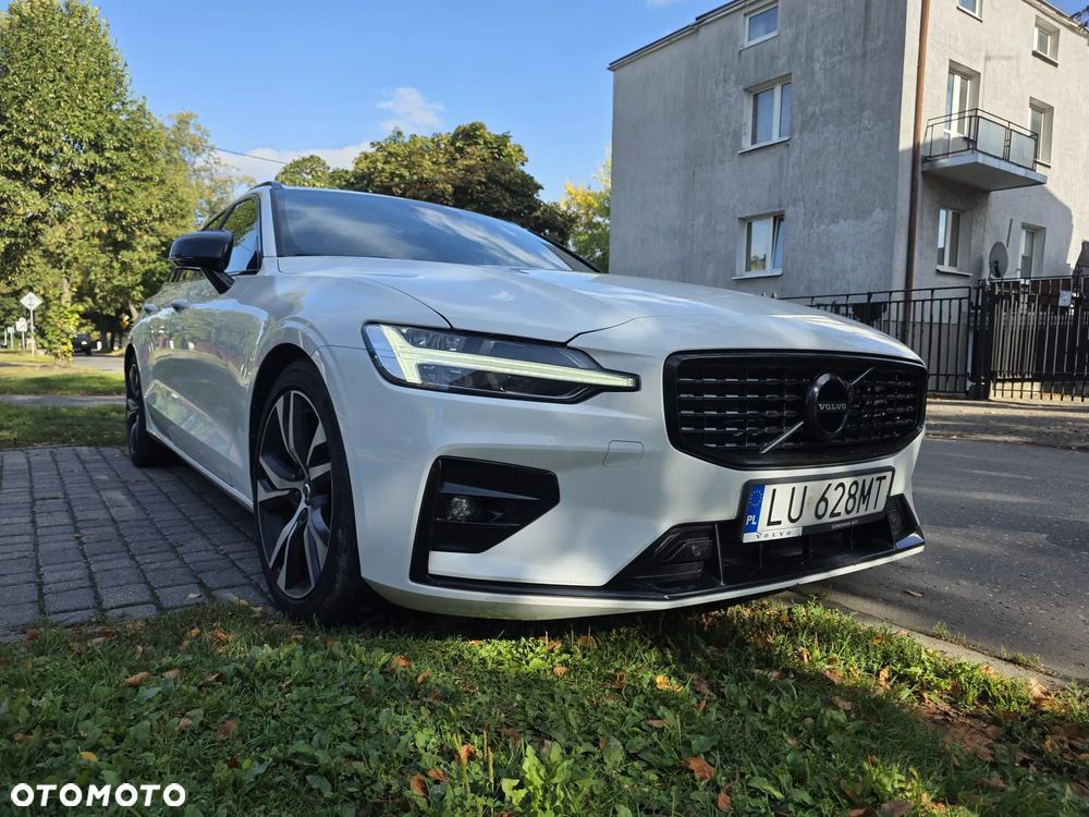 Volvo V60 B4 D R-Design - 9